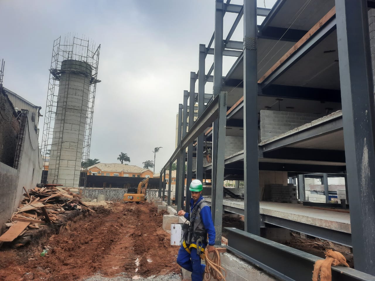 WhatsApp Image 2025-05-13 at 16.14.51.jpeg